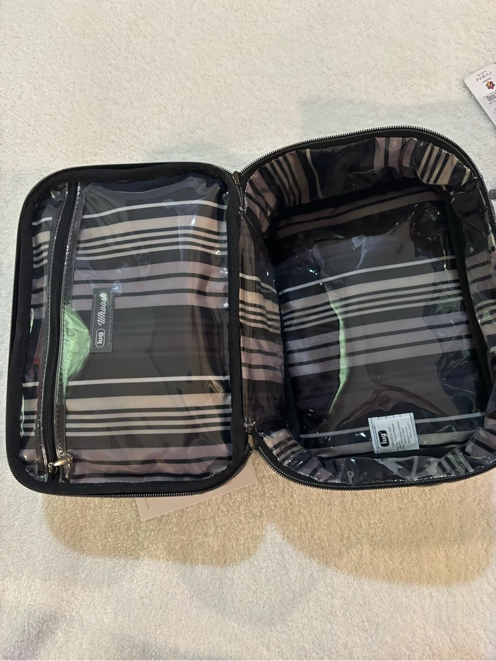 Lug whoosh cosmetic case storage metallic black